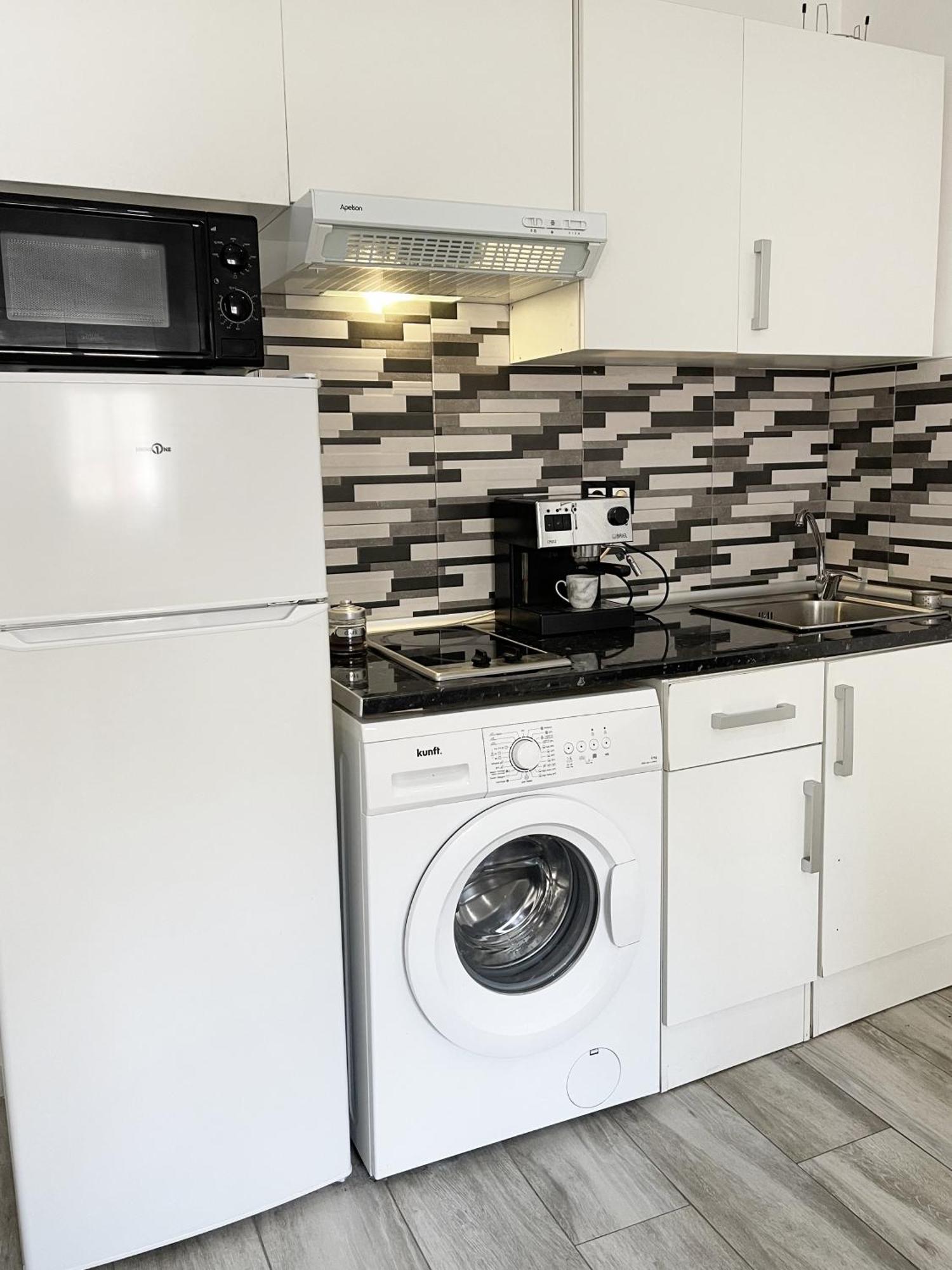 Relax Apartaments 1Min Metro Madrid Dış mekan fotoğraf