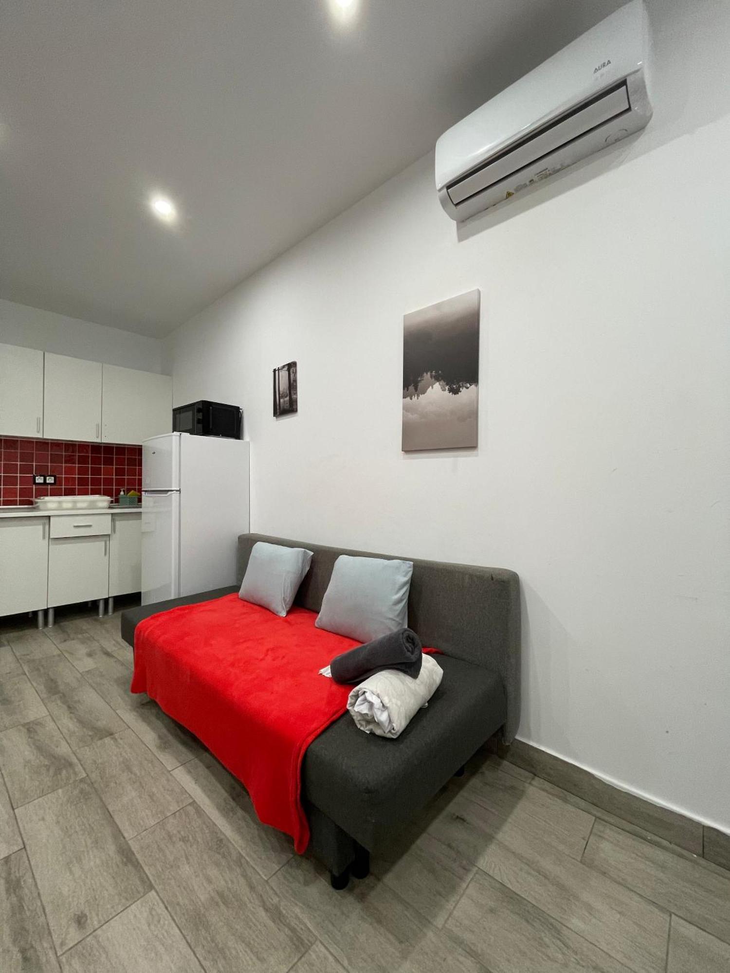 Relax Apartaments 1Min Metro Madrid Dış mekan fotoğraf